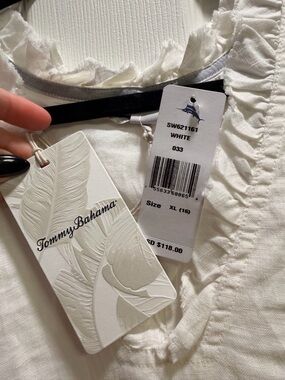 Tommy Bahama Ivory Ruffle Neck Dreas